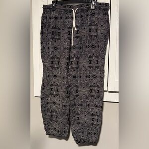 Roxy Black and White Patterned Fabric